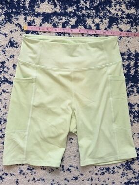 tek gear Light Lime High-Rise Bike Shorts with Phone Pockets